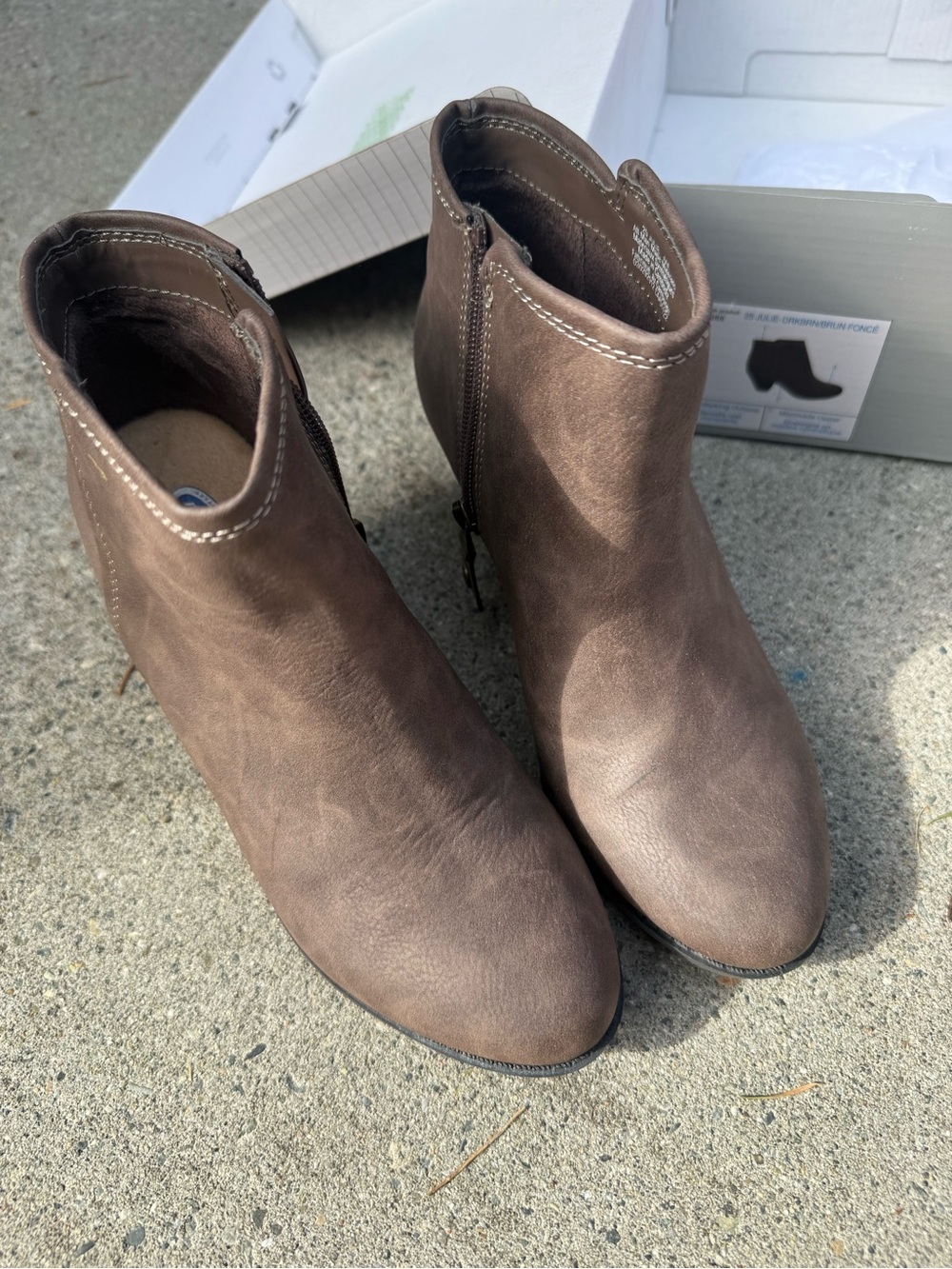 Women's Brown Side-Zip Ankle Booties - Everyday Stylish Comfort